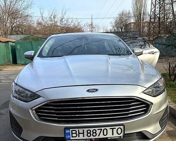 Серый Форд Фьюжн, объемом двигателя 2 л и пробегом 85 тыс. км за 15000 $, фото 11 на Automoto.ua