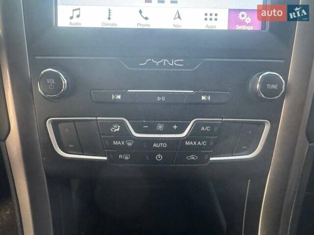 Серый Форд Фьюжн, объемом двигателя 2 л и пробегом 103 тыс. км за 14950 $, фото 33 на Automoto.ua