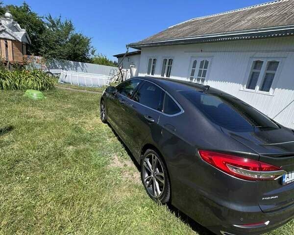 Серый Форд Фьюжн, объемом двигателя 2 л и пробегом 119 тыс. км за 16000 $, фото 3 на Automoto.ua