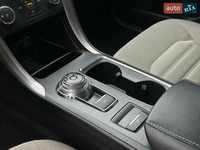 Форд Фьюжн 2019 в Одессе на Automoto.ua Серый Форд Фьюжн, объемом двигателя 2.5 л и пробегом 104 тыс. км за 15490 $, фото 16 на Automoto.ua