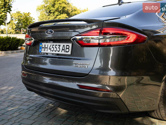 Форд Фьюжн 2019 в Одессе на Automoto.ua Серый Форд Фьюжн, объемом двигателя 2 л и пробегом 120 тыс. км за 16500 $, фото 7 на Automoto.ua