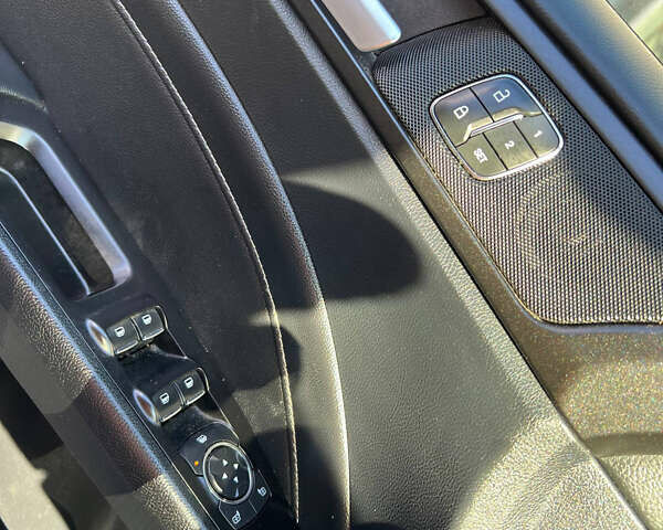 Форд Фьюжен 2019 у Львові на Automoto.ua Сірий Форд Фьюжен, об'ємом двигуна 2 л та пробігом 200 тис. км за 18900 $, фото 16 на Automoto.ua
