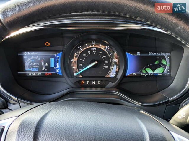 Серый Форд Фьюжн, объемом двигателя 2 л и пробегом 38 тыс. км за 20000 $, фото 30 на Automoto.ua