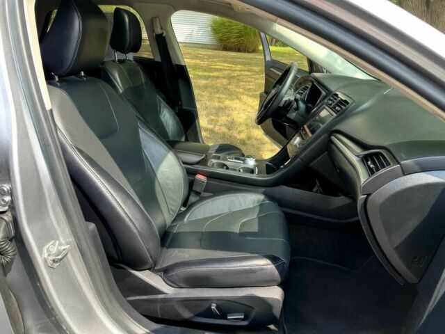 Серый Форд Фьюжн, объемом двигателя 2 л и пробегом 49 тыс. км за 4900 $, фото 7 на Automoto.ua