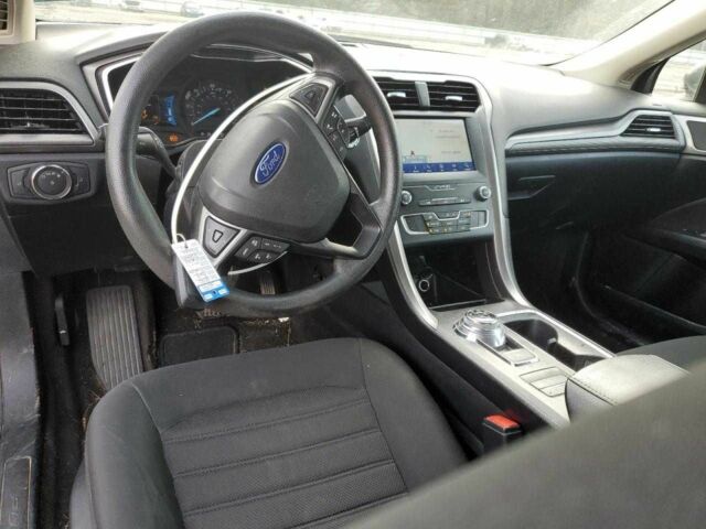 Сірий Форд Фьюжен, об'ємом двигуна 2 л та пробігом 239 тис. км за 9900 $, фото 7 на Automoto.ua