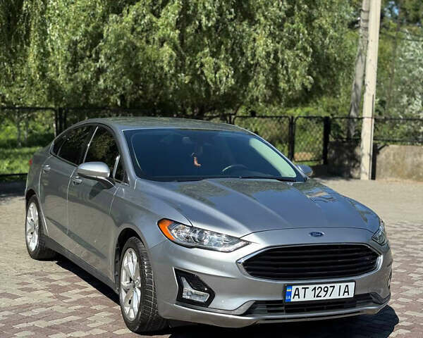 Сірий Форд Фьюжен, об'ємом двигуна 2.5 л та пробігом 20 тис. км за 14700 $, фото 10 на Automoto.ua