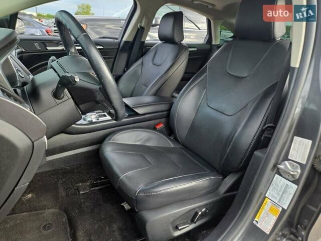 Серый Форд Фьюжн, объемом двигателя 2 л и пробегом 180 тыс. км за 14999 $, фото 1 на Automoto.ua