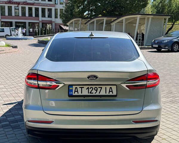 Сірий Форд Фьюжен, об'ємом двигуна 2.5 л та пробігом 20 тис. км за 14700 $, фото 17 на Automoto.ua