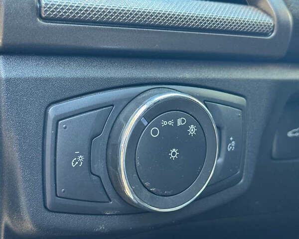 Сірий Форд Фьюжен, об'ємом двигуна 2.5 л та пробігом 20 тис. км за 14700 $, фото 24 на Automoto.ua