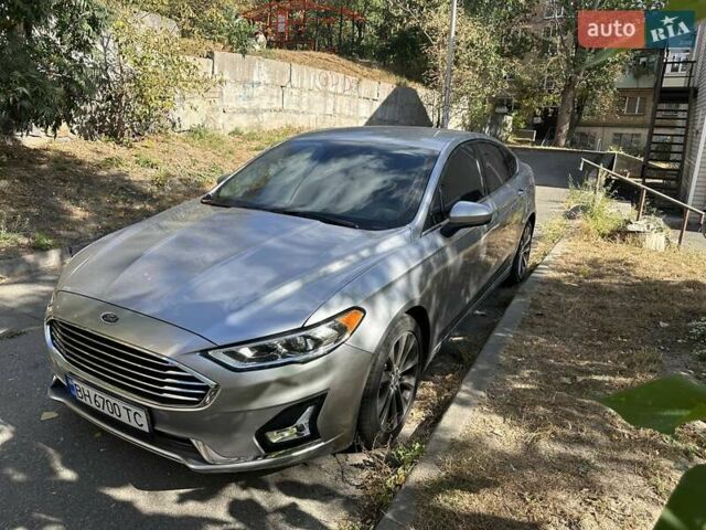 Серый Форд Фьюжн, объемом двигателя 2 л и пробегом 91 тыс. км за 14000 $, фото 7 на Automoto.ua