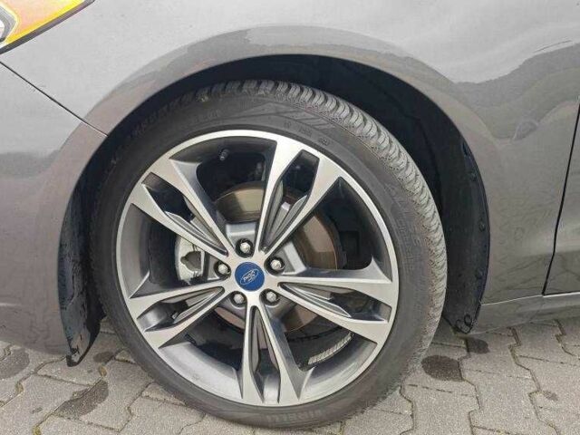 Серый Форд Фьюжн, объемом двигателя 2 л и пробегом 60 тыс. км за 7900 $, фото 10 на Automoto.ua