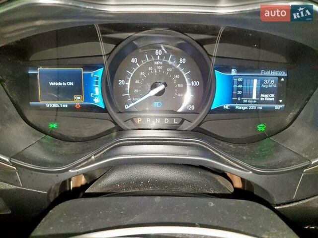 Серый Форд Фьюжн, объемом двигателя 2 л и пробегом 76 тыс. км за 3700 $, фото 8 на Automoto.ua
