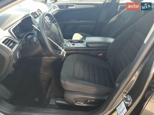 Форд Фьюжен 2020 у Львові на Automoto.ua Сірий Форд Фьюжен, об'ємом двигуна 2.49 л та пробігом 91 тис. км за 2900 $, фото 6 на Automoto.ua