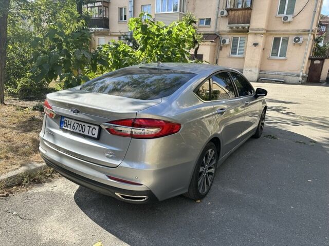 Сірий Форд Фьюжен, об'ємом двигуна 2 л та пробігом 90 тис. км за 13500 $, фото 1 на Automoto.ua