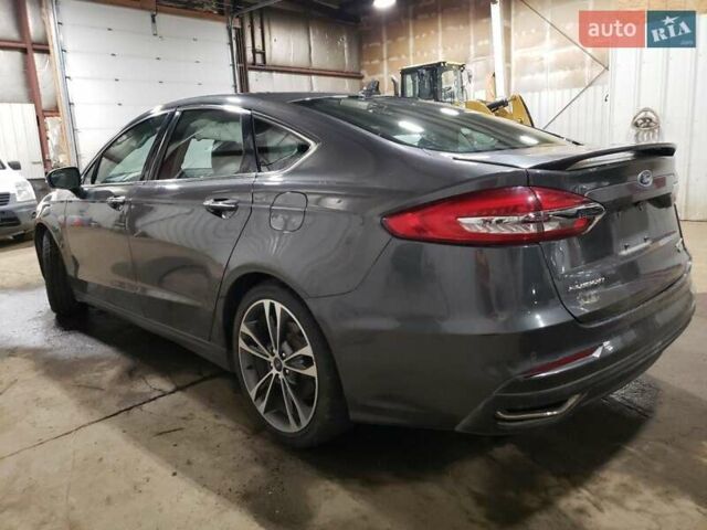 Серый Форд Фьюжн, объемом двигателя 2 л и пробегом 110 тыс. км за 2900 $, фото 1 на Automoto.ua