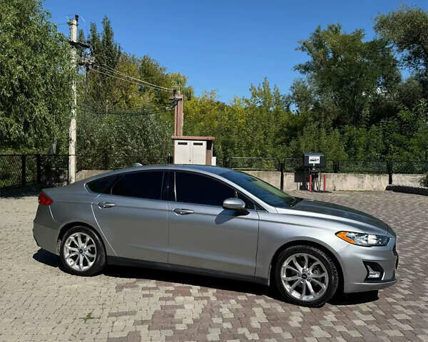 Сірий Форд Фьюжен, об'ємом двигуна 2.49 л та пробігом 26 тис. км за 14600 $, фото 4 на Automoto.ua