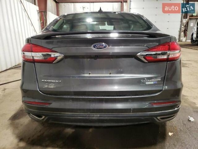 Серый Форд Фьюжн, объемом двигателя 2 л и пробегом 110 тыс. км за 2900 $, фото 5 на Automoto.ua