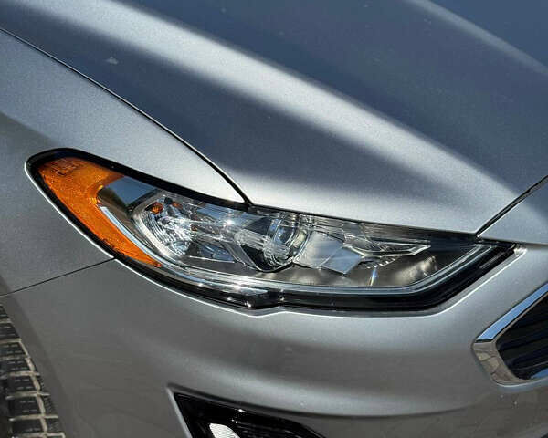 Сірий Форд Фьюжен, об'ємом двигуна 2.5 л та пробігом 20 тис. км за 14700 $, фото 13 на Automoto.ua