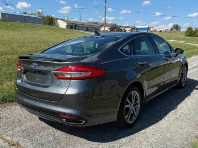 Серый Форд Фьюжн, объемом двигателя 2 л и пробегом 45 тыс. км за 5000 $, фото 3 на Automoto.ua