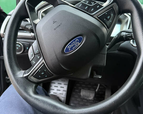 Серый Форд Фьюжн, объемом двигателя 1.5 л и пробегом 165 тыс. км за 10999 $, фото 18 на Automoto.ua