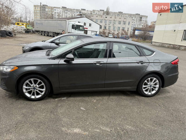 Серый Форд Фьюжн, объемом двигателя 1.5 л и пробегом 165 тыс. км за 10999 $, фото 2 на Automoto.ua