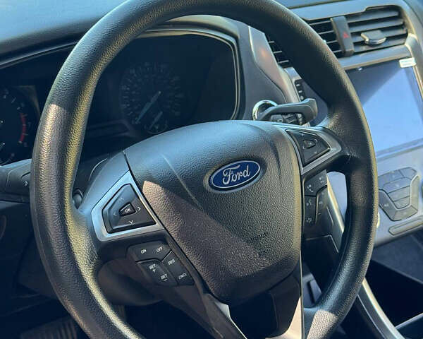 Сірий Форд Фьюжен, об'ємом двигуна 2.5 л та пробігом 20 тис. км за 14700 $, фото 27 на Automoto.ua