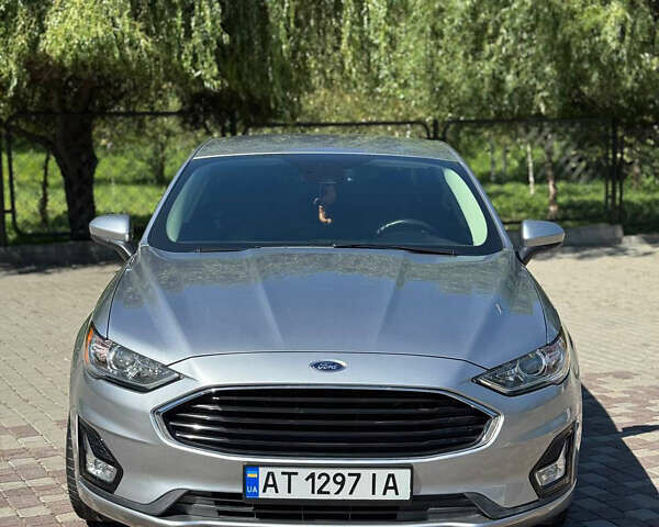 Сірий Форд Фьюжен, об'ємом двигуна 2.5 л та пробігом 20 тис. км за 14700 $, фото 2 на Automoto.ua