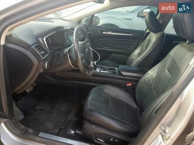 Сірий Форд Фьюжен, об'ємом двигуна 0 л та пробігом 137 тис. км за 2800 $, фото 6 на Automoto.ua