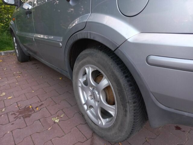 Серый Форд Фьюжн, объемом двигателя 1.4 л и пробегом 218 тыс. км за 4700 $, фото 6 на Automoto.ua