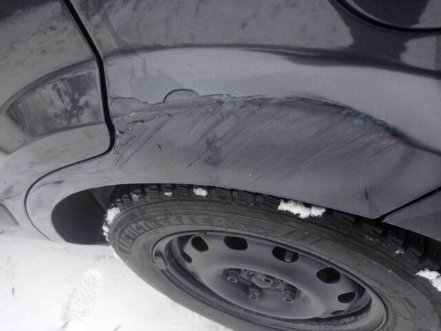 Сірий Форд Фьюжен, об'ємом двигуна 1.4 л та пробігом 161 тис. км за 3200 $, фото 8 на Automoto.ua