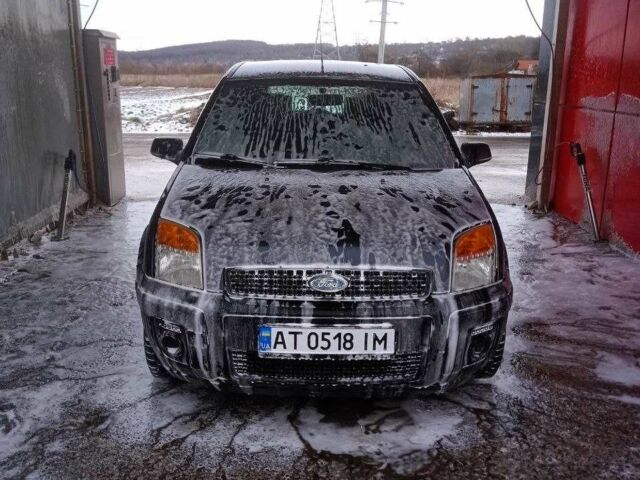 Сірий Форд Фьюжен, об'ємом двигуна 1.4 л та пробігом 161 тис. км за 3200 $, фото 6 на Automoto.ua