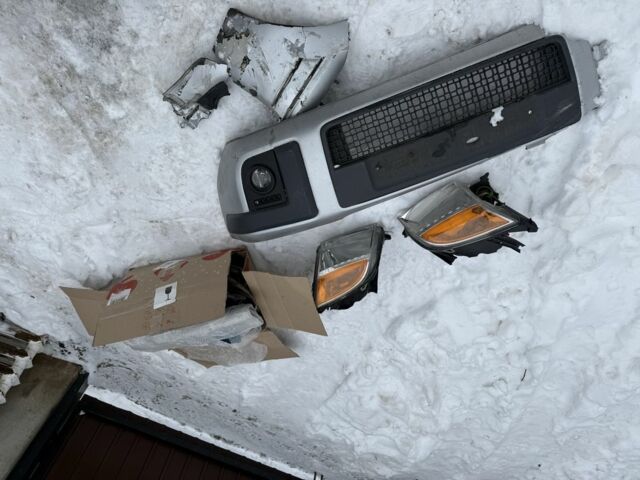 Сірий Форд Фьюжен, об'ємом двигуна 1.6 л та пробігом 200 тис. км за 2500 $, фото 10 на Automoto.ua