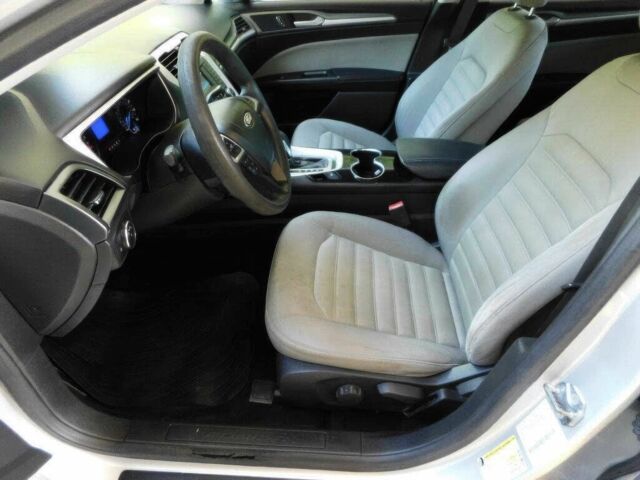 Серый Форд Фьюжн, объемом двигателя 2.5 л и пробегом 79 тыс. км за 7500 $, фото 6 на Automoto.ua