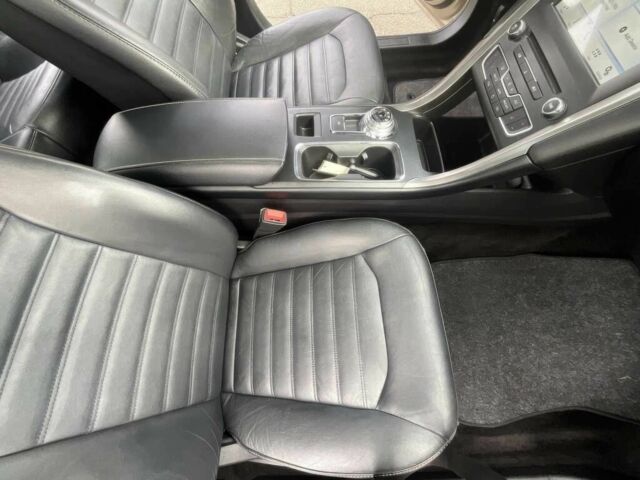 Серый Форд Фьюжн, объемом двигателя 2 л и пробегом 44 тыс. км за 7500 $, фото 13 на Automoto.ua