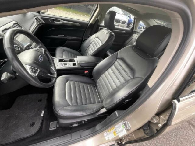 Серый Форд Фьюжн, объемом двигателя 2 л и пробегом 44 тыс. км за 7500 $, фото 6 на Automoto.ua