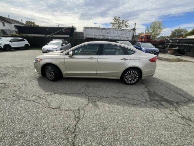 Серый Форд Фьюжн, объемом двигателя 2 л и пробегом 44 тыс. км за 7500 $, фото 2 на Automoto.ua