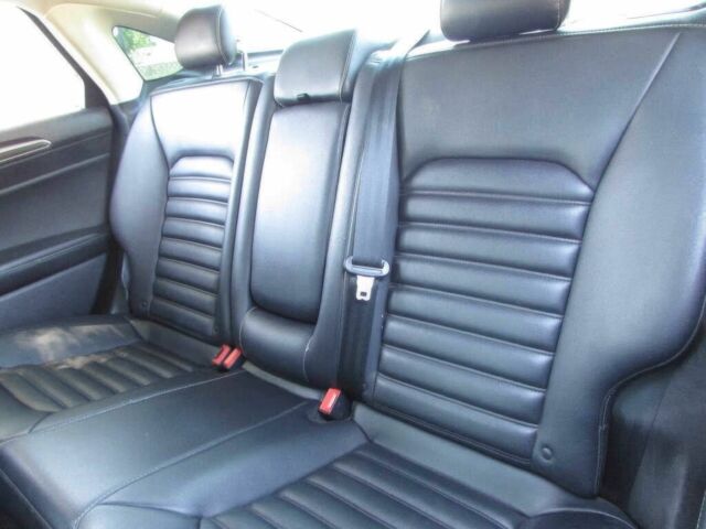 Сірий Форд Фьюжен, об'ємом двигуна 1.5 л та пробігом 42 тис. км за 3800 $, фото 11 на Automoto.ua