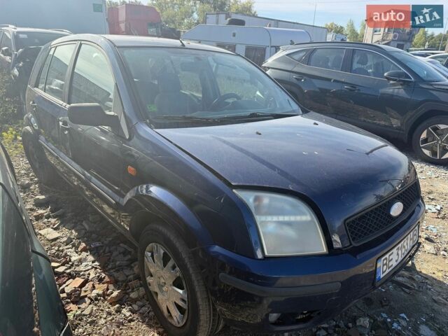 Синій Форд Фьюжен, об'ємом двигуна 1.4 л та пробігом 150 тис. км за 1700 $, фото 6 на Automoto.ua