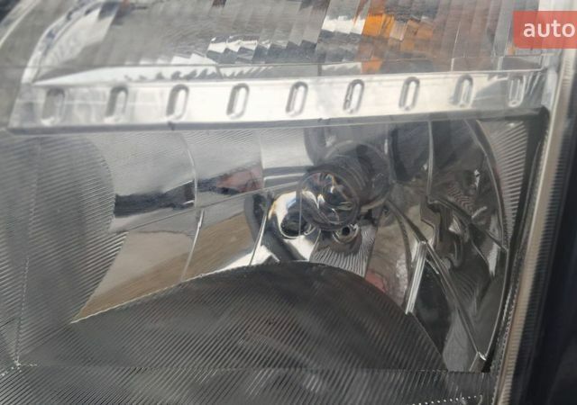 Синий Форд Фьюжн, объемом двигателя 1.4 л и пробегом 237 тыс. км за 4500 $, фото 6 на Automoto.ua