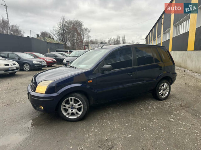 Синий Форд Фьюжн, объемом двигателя 1.6 л и пробегом 302 тыс. км за 4100 $, фото 6 на Automoto.ua