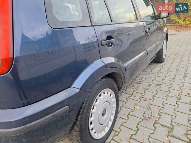 Синий Форд Фьюжн, объемом двигателя 1.4 л и пробегом 227 тыс. км за 3000 $, фото 12 на Automoto.ua