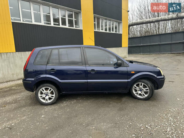 Синий Форд Фьюжн, объемом двигателя 1.6 л и пробегом 302 тыс. км за 4100 $, фото 23 на Automoto.ua