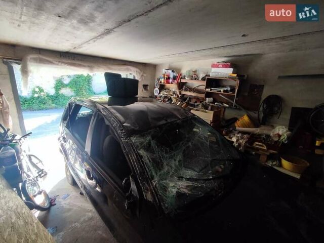 Синій Форд Фьюжен, об'ємом двигуна 1.6 л та пробігом 243 тис. км за 1700 $, фото 5 на Automoto.ua