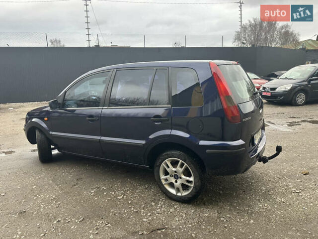 Синий Форд Фьюжн, объемом двигателя 1.6 л и пробегом 302 тыс. км за 4100 $, фото 10 на Automoto.ua