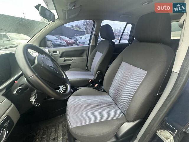 Синий Форд Фьюжн, объемом двигателя 1.6 л и пробегом 302 тыс. км за 4100 $, фото 39 на Automoto.ua