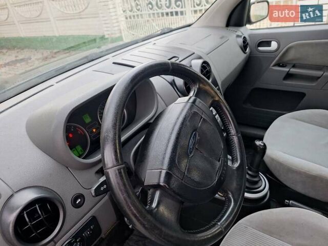 Синий Форд Фьюжн, объемом двигателя 1.4 л и пробегом 227 тыс. км за 2700 $, фото 33 на Automoto.ua