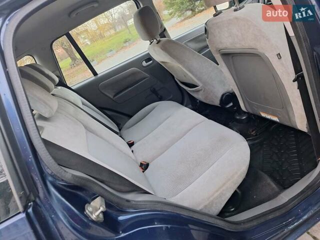 Синий Форд Фьюжн, объемом двигателя 1.4 л и пробегом 227 тыс. км за 2700 $, фото 19 на Automoto.ua