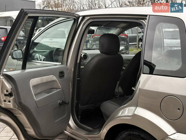 Синій Форд Фьюжен, об'ємом двигуна 1.4 л та пробігом 300 тис. км за 2850 $, фото 26 на Automoto.ua