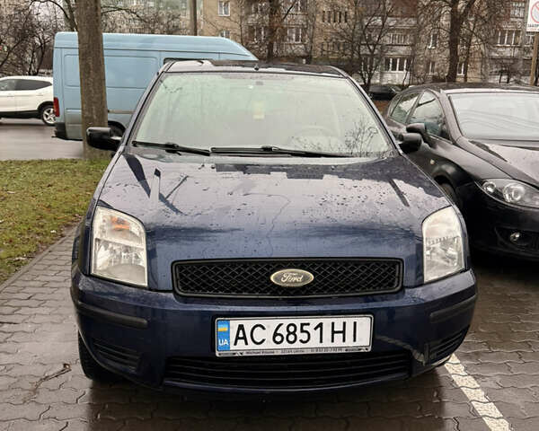 Синій Форд Фьюжен, об'ємом двигуна 1.4 л та пробігом 280 тис. км за 3800 $, фото 1 на Automoto.ua