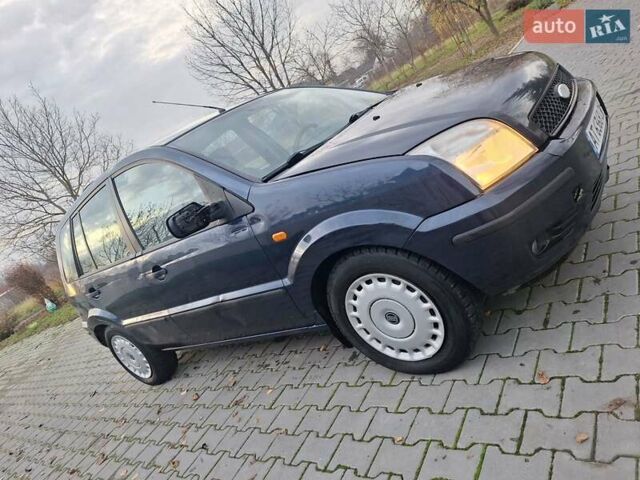 Синий Форд Фьюжн, объемом двигателя 1.4 л и пробегом 227 тыс. км за 2700 $, фото 12 на Automoto.ua